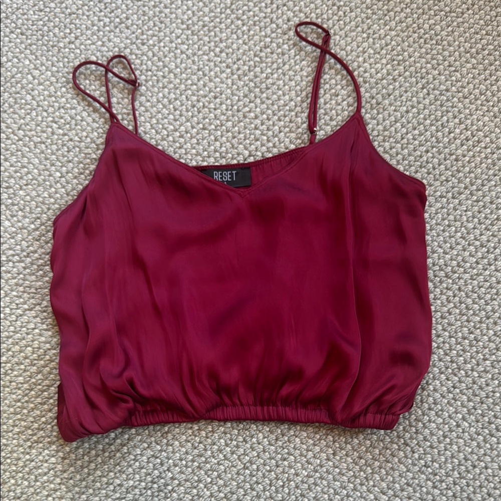 Women's Burgundy Top